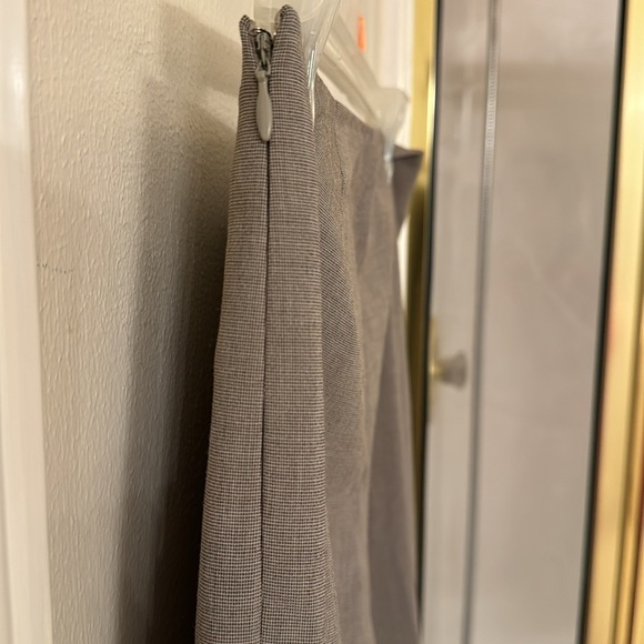 Vintage Ann Taylor suit circa 1990’s excellent condition. Jacket new - Picture 10 of 10